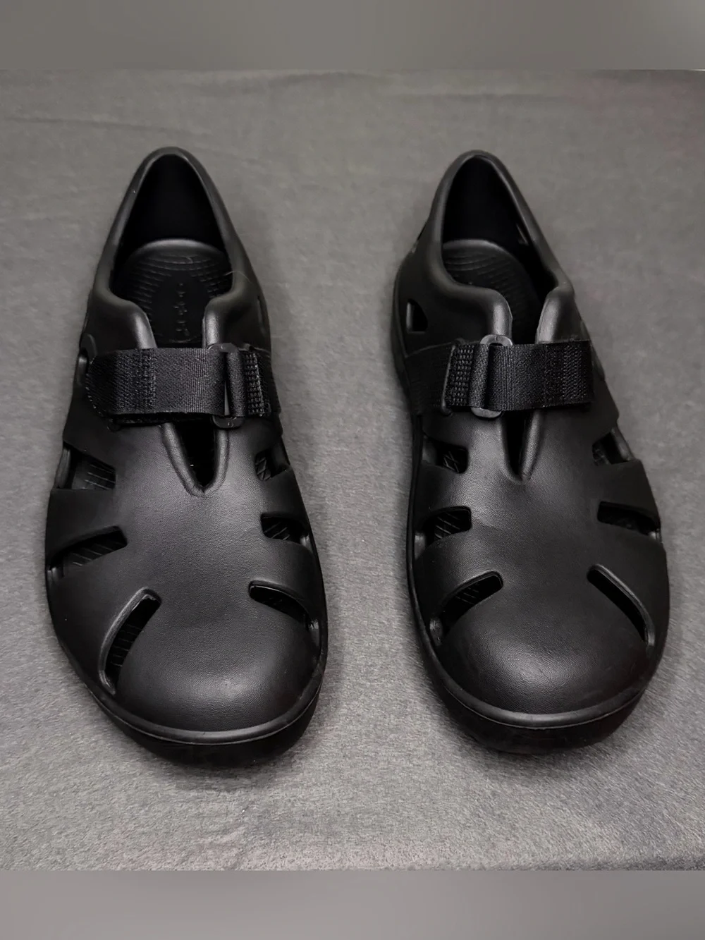 OOFOS OOcando Sport Recovery Clogs M10 W12